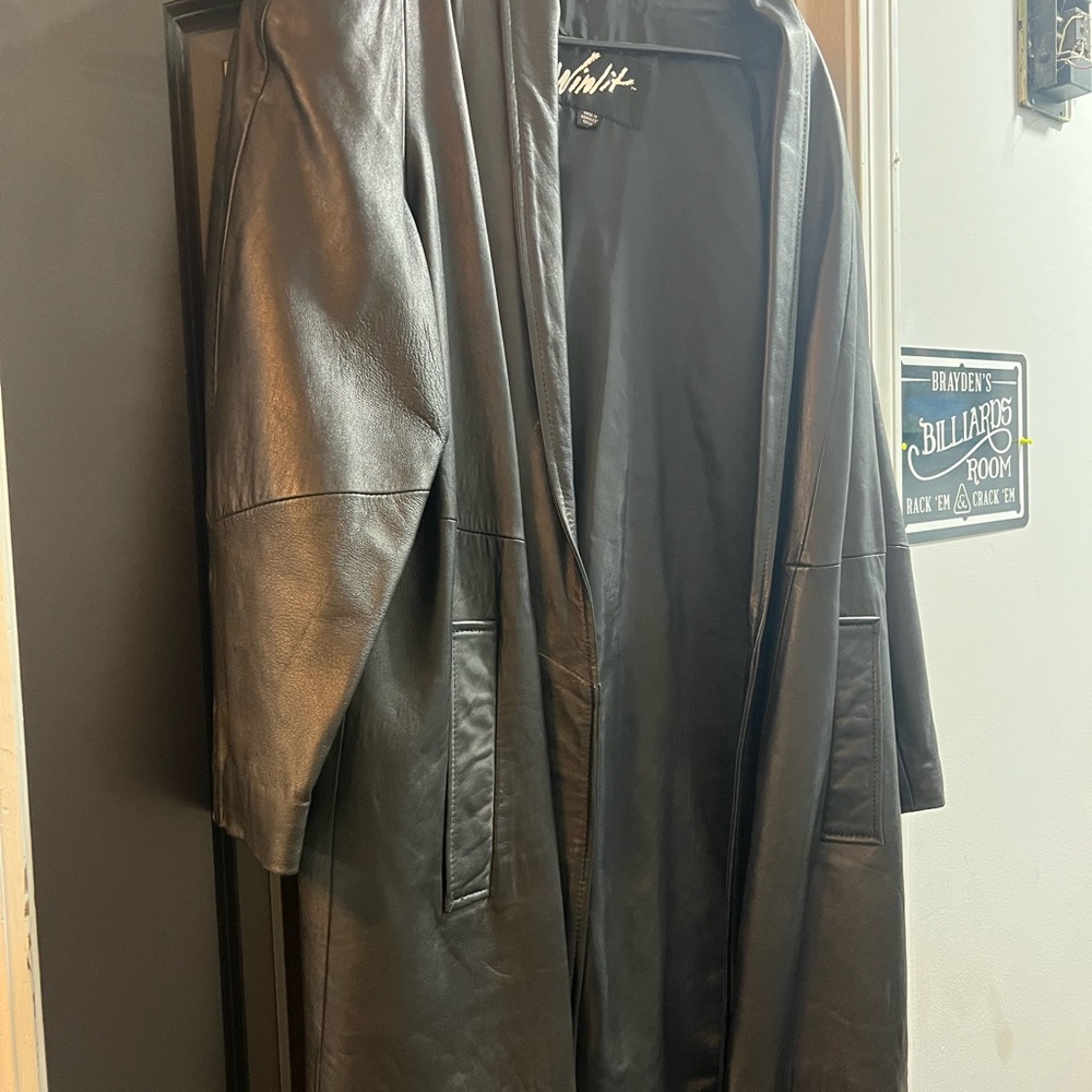 Women’s leather coat